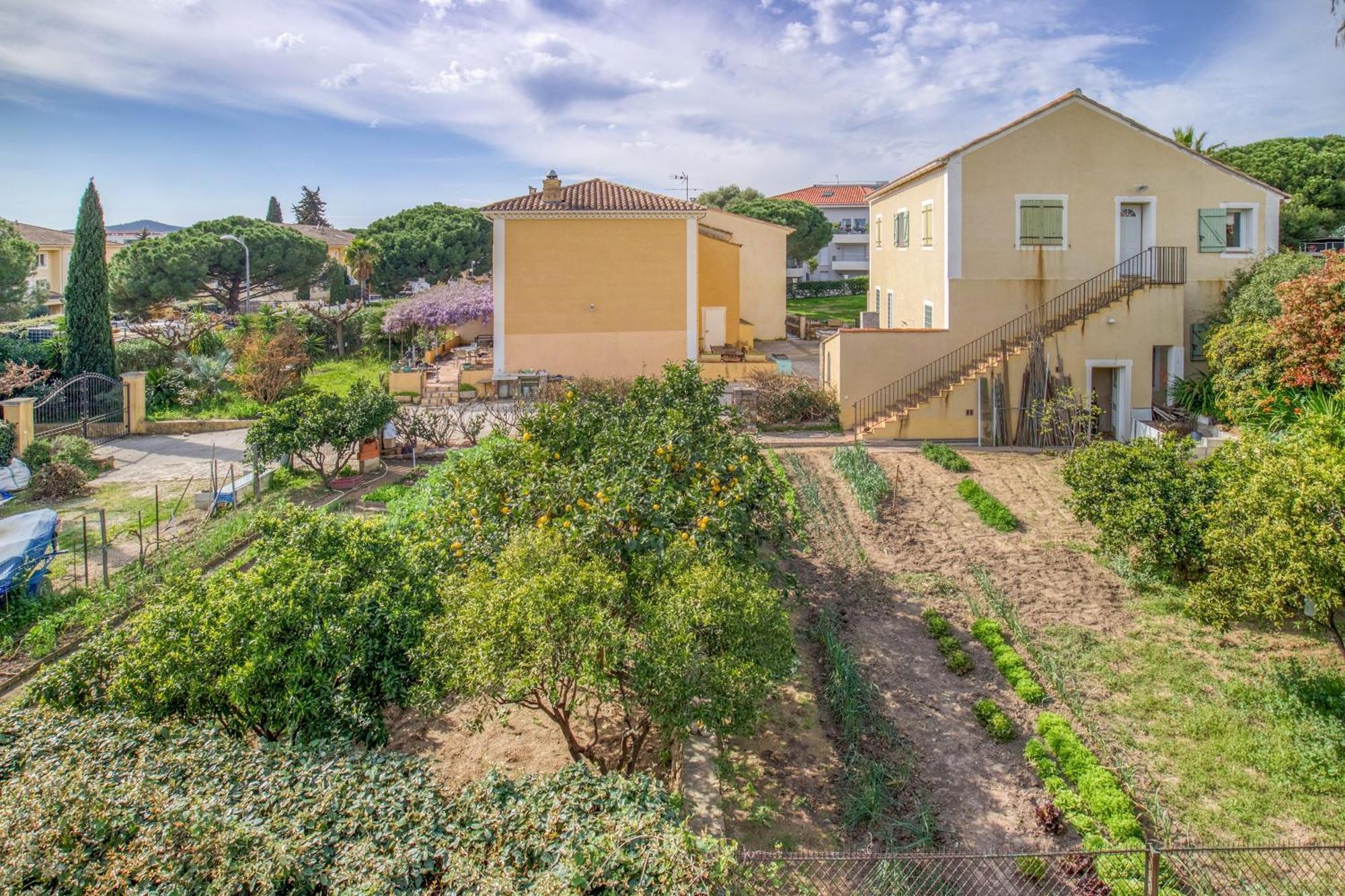 Nouvelle Ere - Appt A Moins D'Un Km De La Plage Le Lavandou Exterior foto